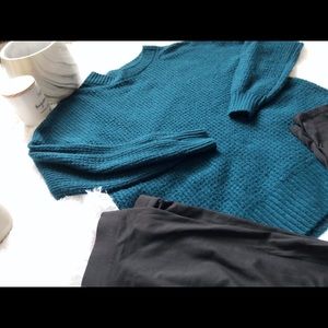 American Eagle Oversized Sweater